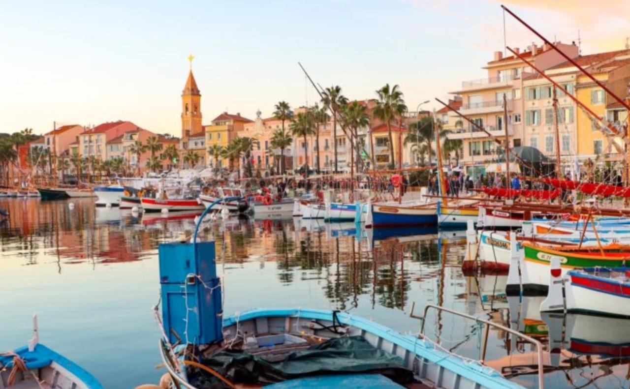 Les Nuits Etoilees, Studio Terrasse Apercu Mer, Tres Lumineux, Ac, 100M Du Port Sanary Luaran gambar
